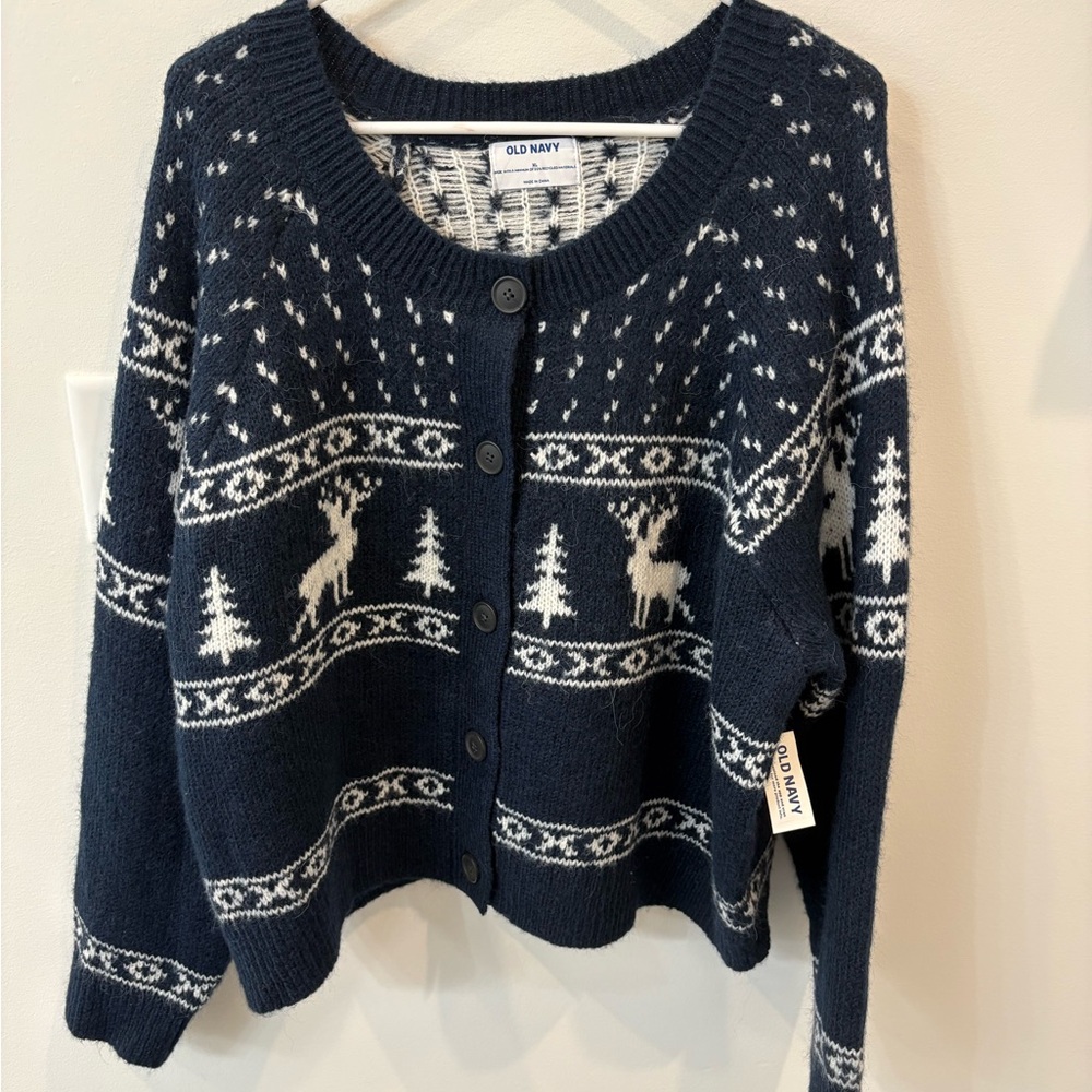 Old Navy Women's Navy Sweater with Christmas Pattern
